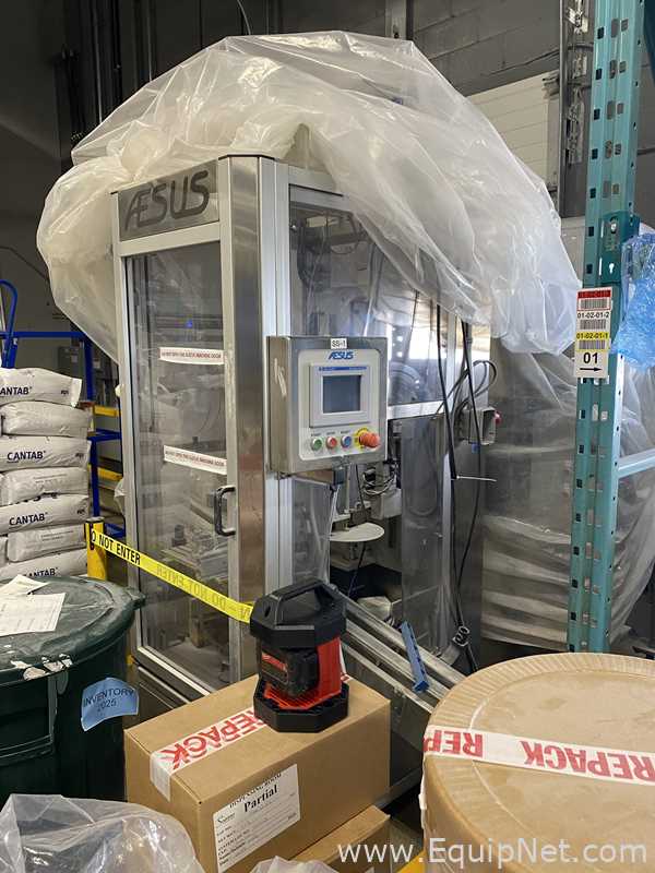 Rotuladora de Gargalo Aesus Packaging Systems Inc  Delta Shrink