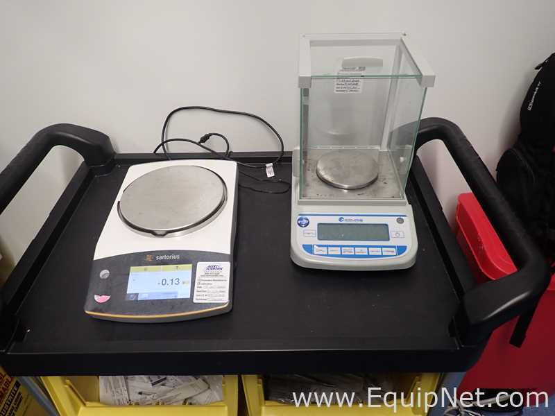 Lot of 2 Sartorius Quintix2102-1S and 1 Accuris W3200-500 Balances