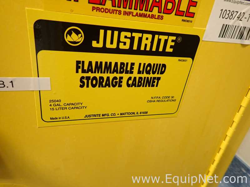 Justrite 4 Gallon Flammable Storage Cabinet