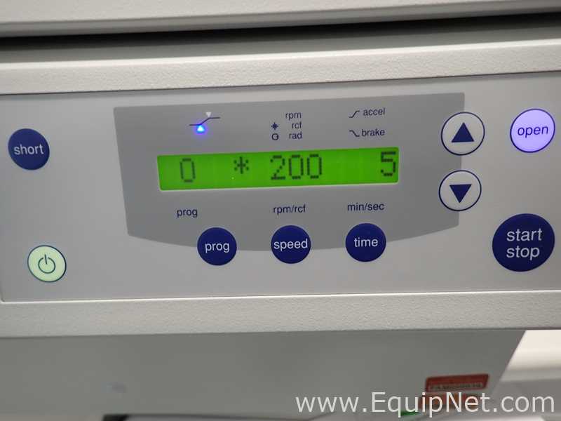 Centrífuga para Laboratórios Eppendorf 5810