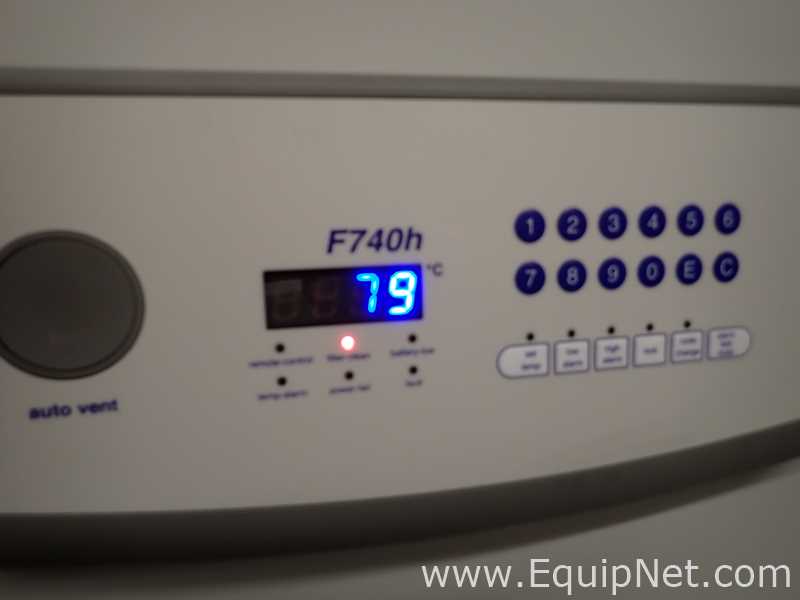 Eppendorf F740h Cryocube Freezer