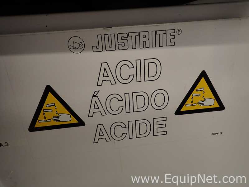 Lote de 2 Gabinetes de Almacenamiento de Inflamables JustRite Requisitos de aire 7 GALS