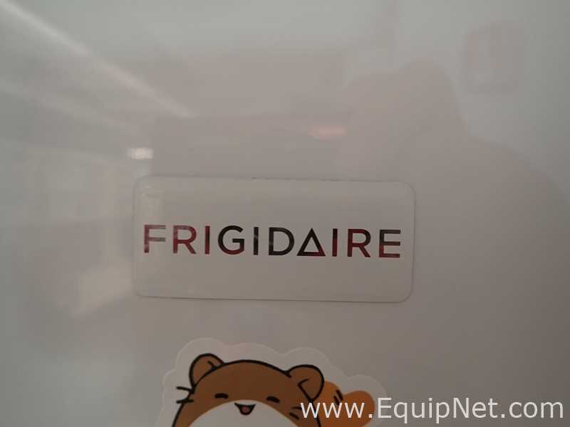 Frigidaire FFVU21F4QWB Freezer