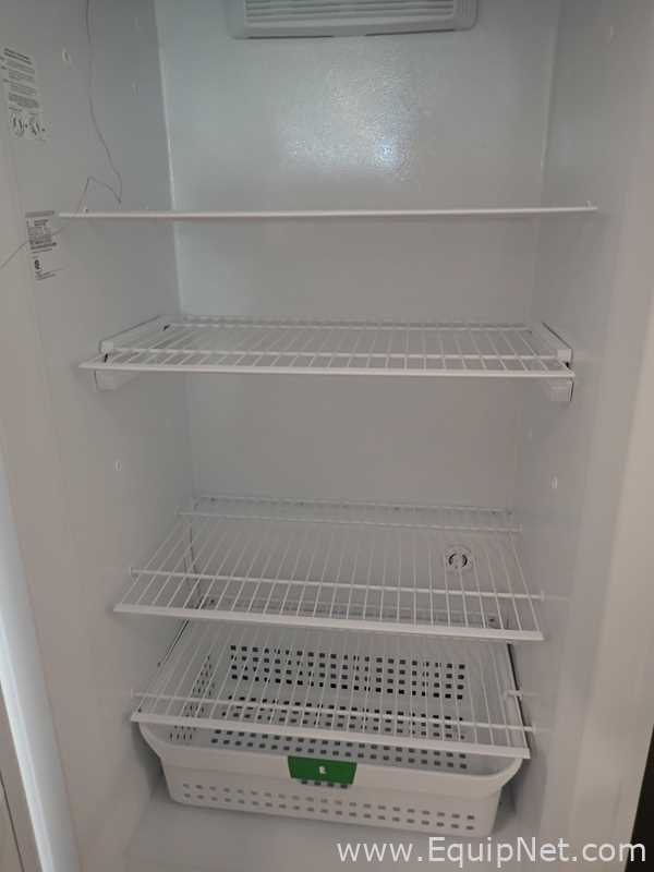 Frigidaire FFVU21F4QWB Freezer