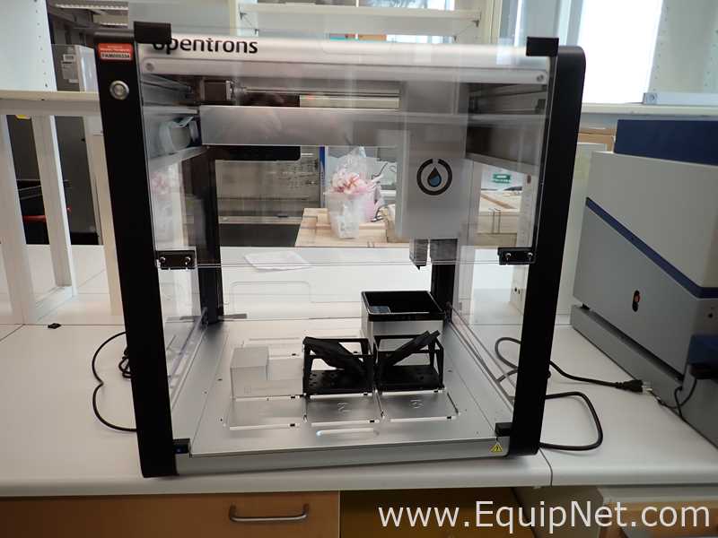Opentrons OT2 Pipetting Robot