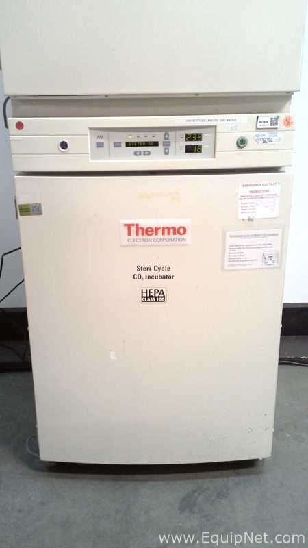 Thermo Electron Corporation 370 Steri-Cycle CO2 Double Stack Incubators