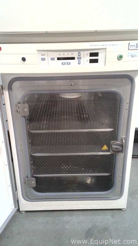 Thermo Electron Corporation 370 Steri-Cycle CO2 Double Stack Incubators