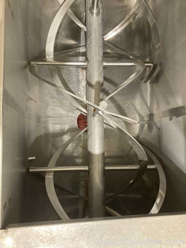 62 Cu. Ft. Sanitary Stainless Steel Double Ribbon Blender With 30 Inch Kason Screener