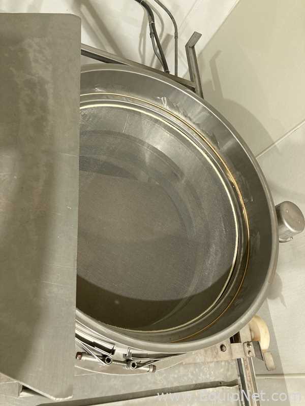 62 Cu. Ft. Sanitary Stainless Steel Double Ribbon Blender With 30 Inch Kason Screener