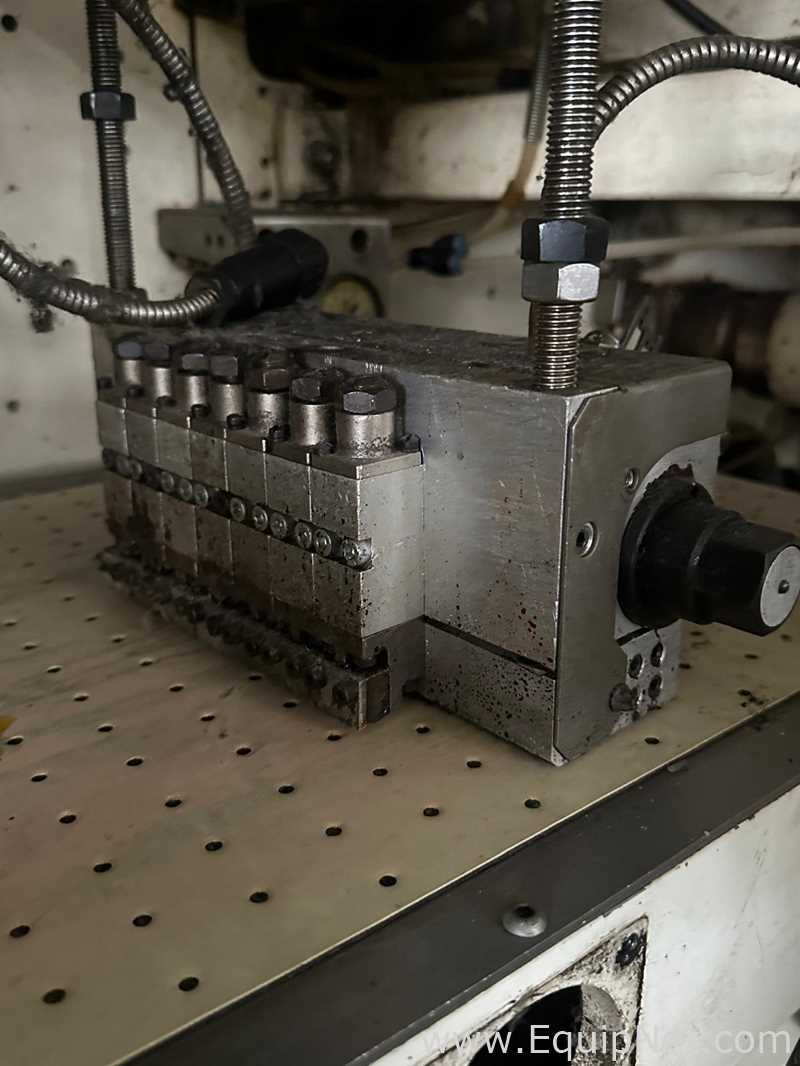 Encoladora Nordson MX4424-3X1