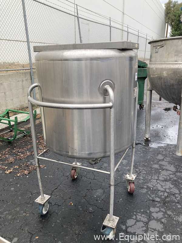 Tanque Acero inoxidable  .  100 Galones