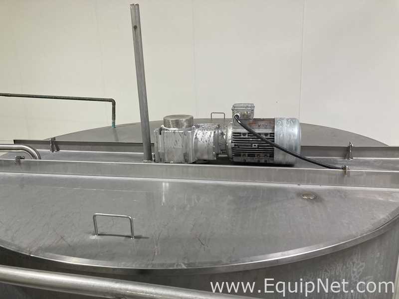 Tanque Acero inoxidable  .  3200 Galones