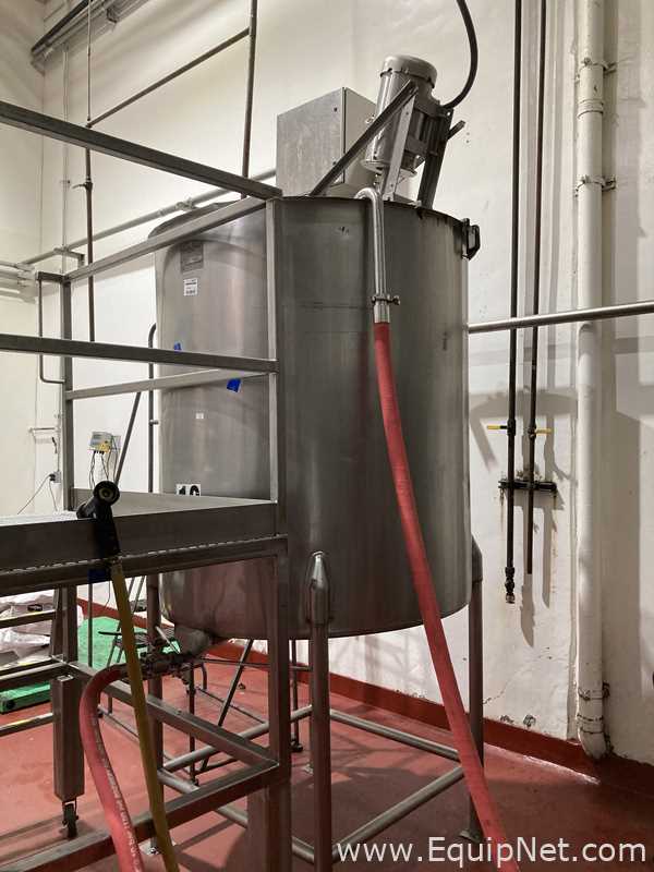 Chem-Tek 533 Gallon OVS Tank With 5 HP Agitator