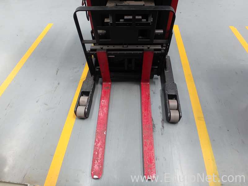 Raymond EASI R10TT Electric Fork Lift Truck