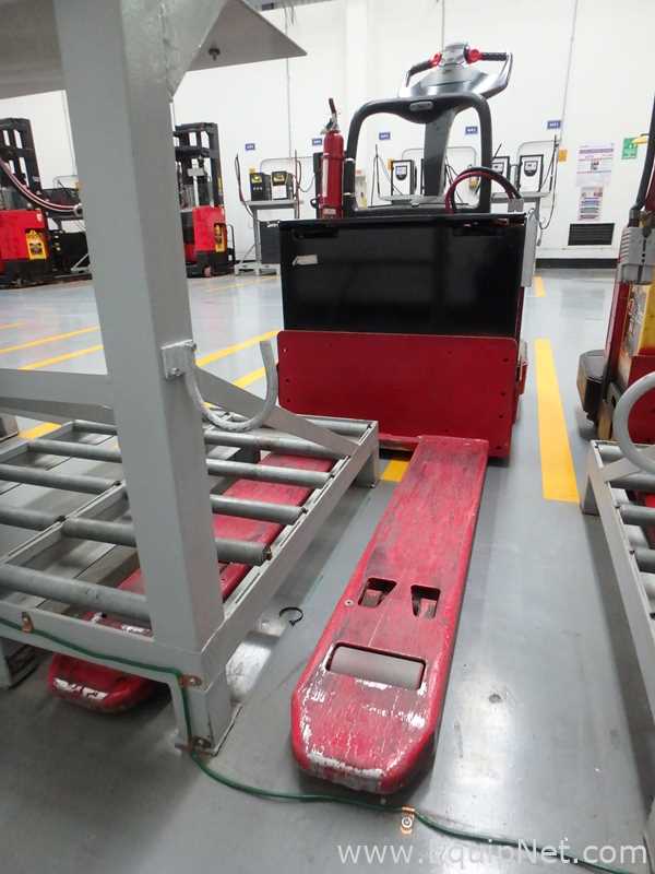 Raymond 8400 Electric Pallet Jack