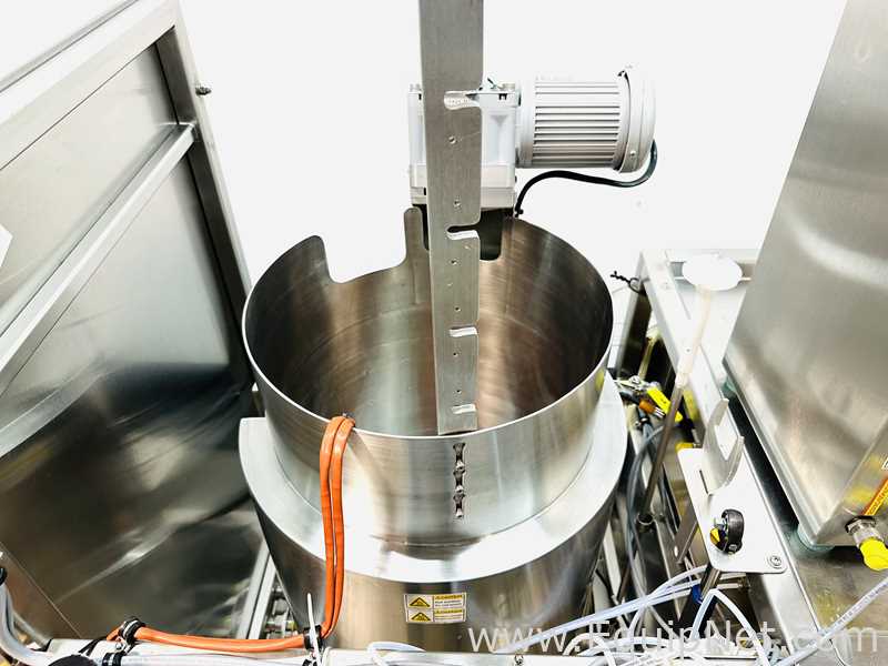 Thermo Scientific BioNet HyClone 100L Single Use Bioreactor