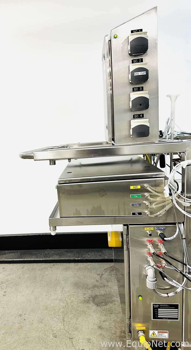 Thermo Scientific BioNet HyClone 100L Single Use Bioreactor