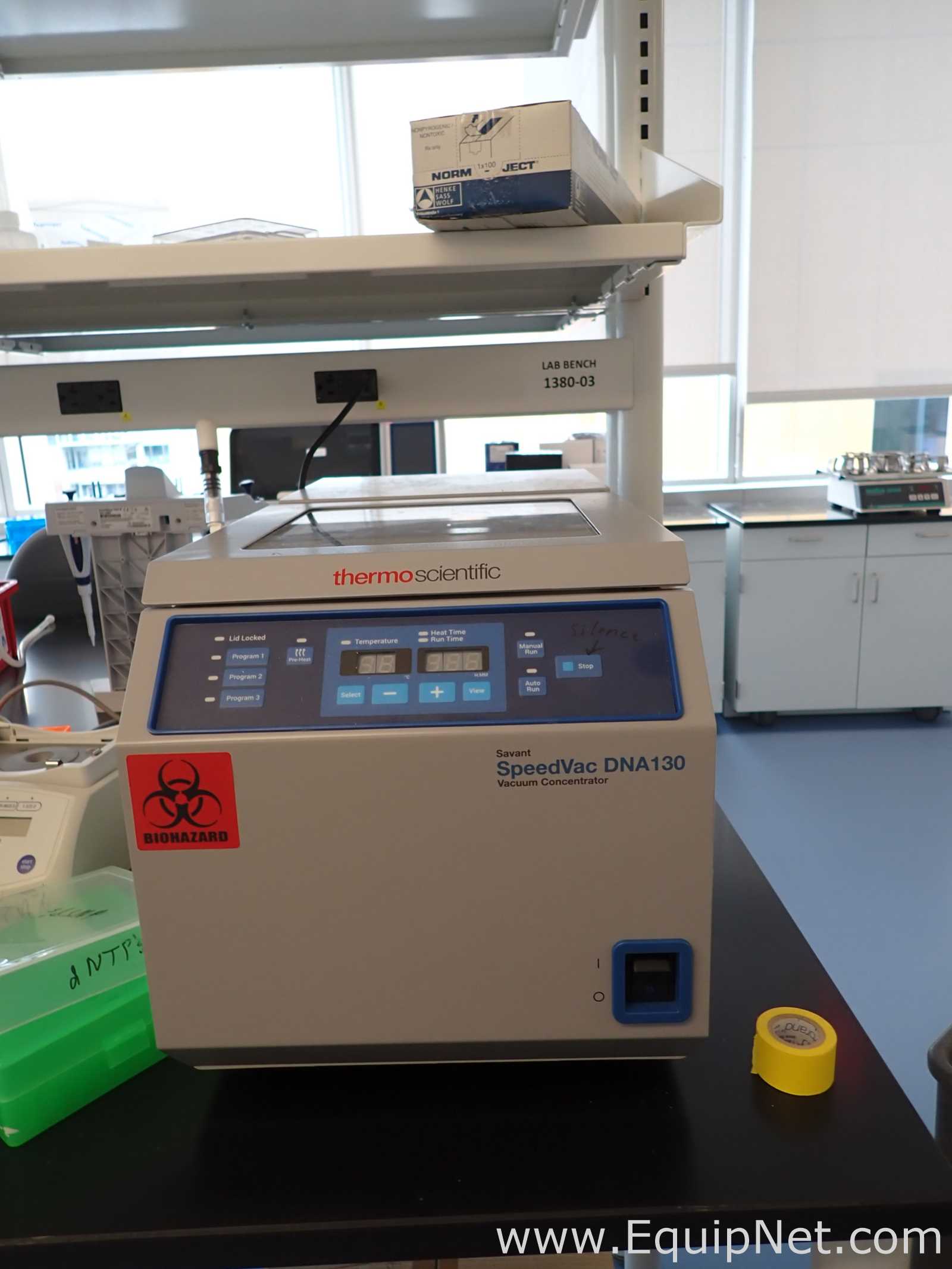 Thermo Scientific Savant SpeedVac DNA130 Vacuum Concentrator