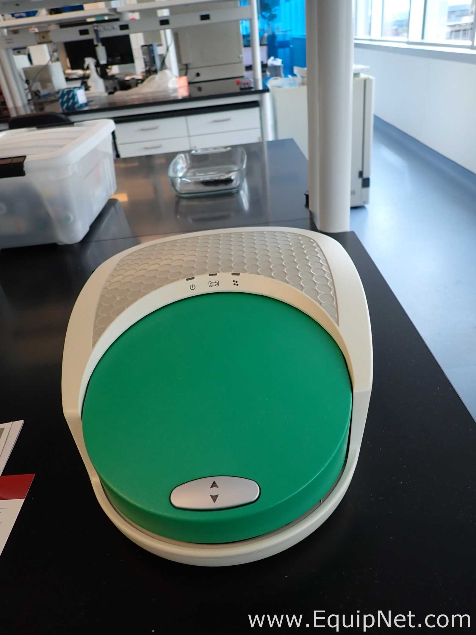 Equipos Diversos de Laboratorio Bio-Rad QX200 Droplet Generator