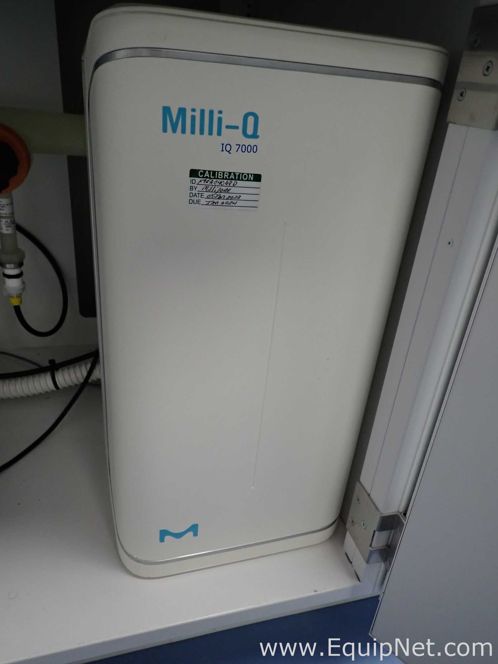 MilliporeSigma Milli-Q IQ 7000 Water Purification System with Q-POD Dispenser