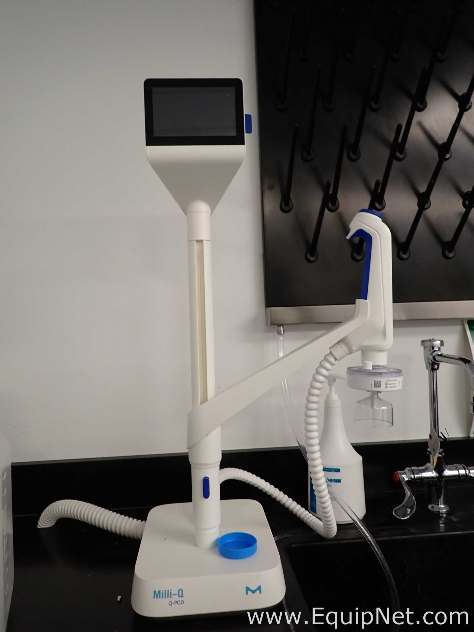 Millipore Milli-Q IQ 7000 Water Purification System with Q-POD Dispenser