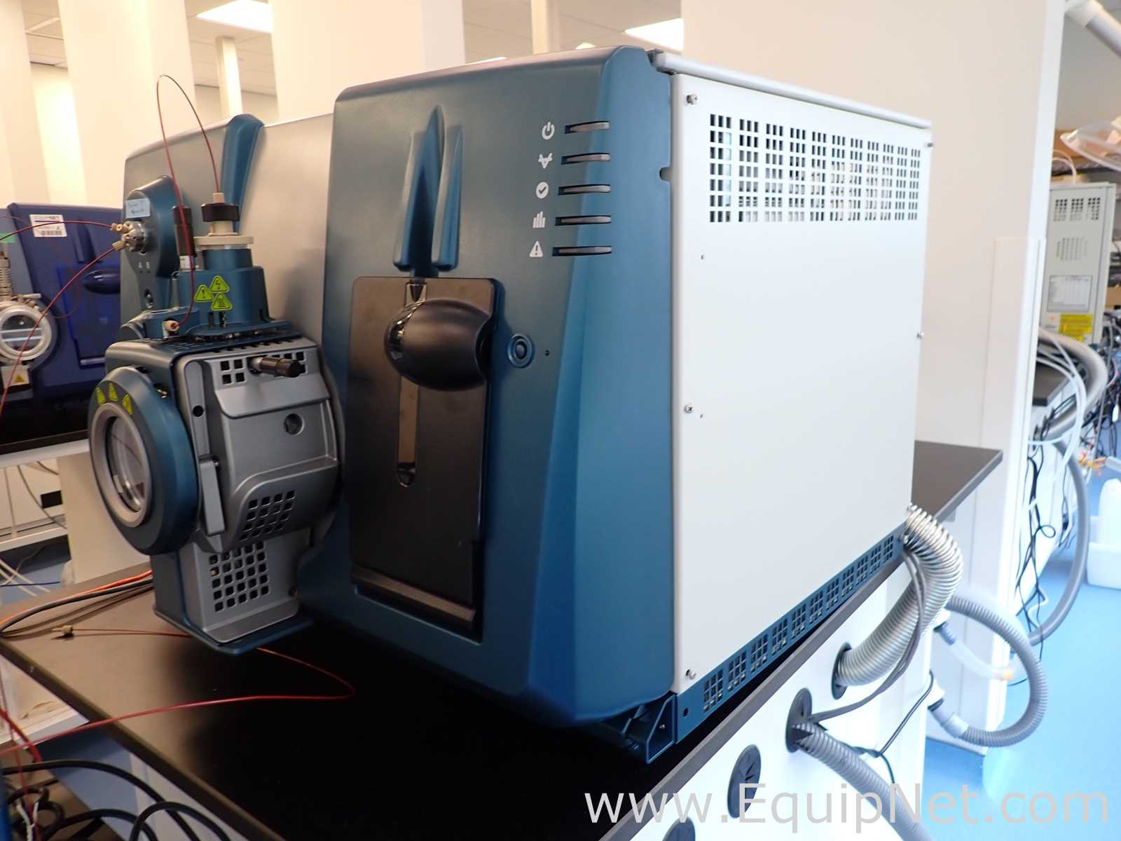 Espectrómetro de Masa Sciex QTRAP 6500+ with ExionLC AD