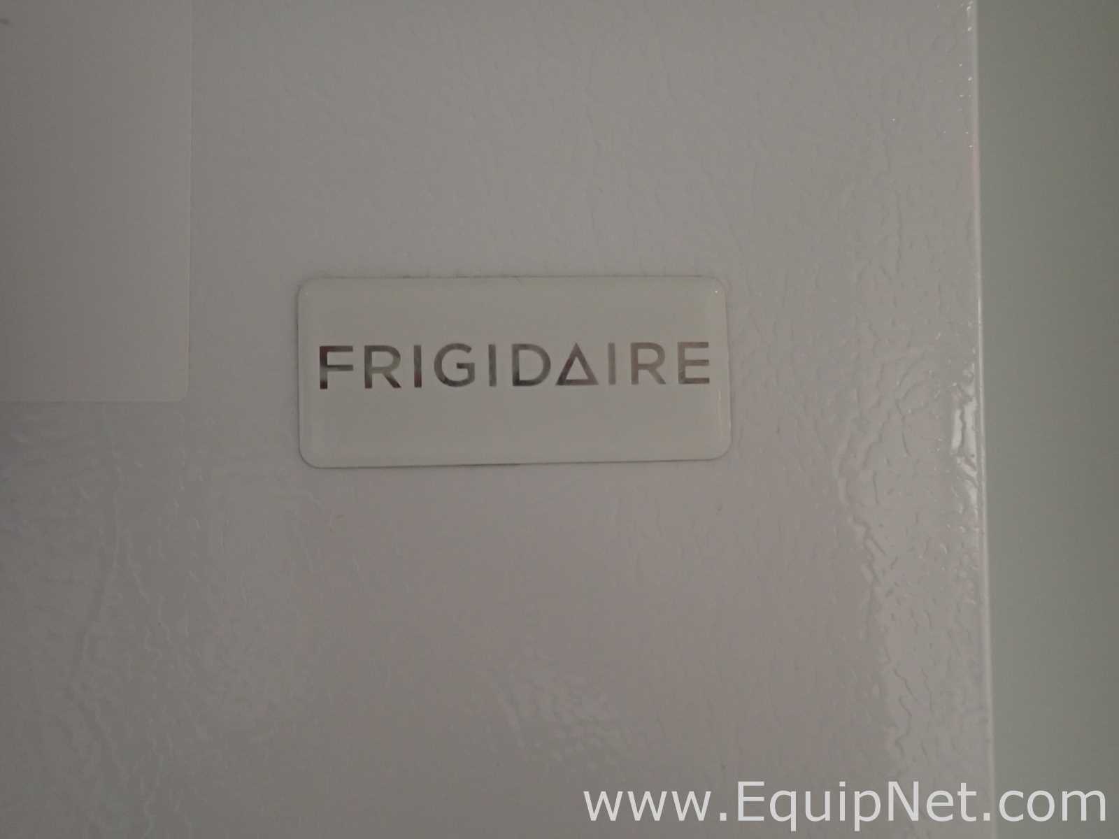 Congelador Frigidaire FFU21M7HWL