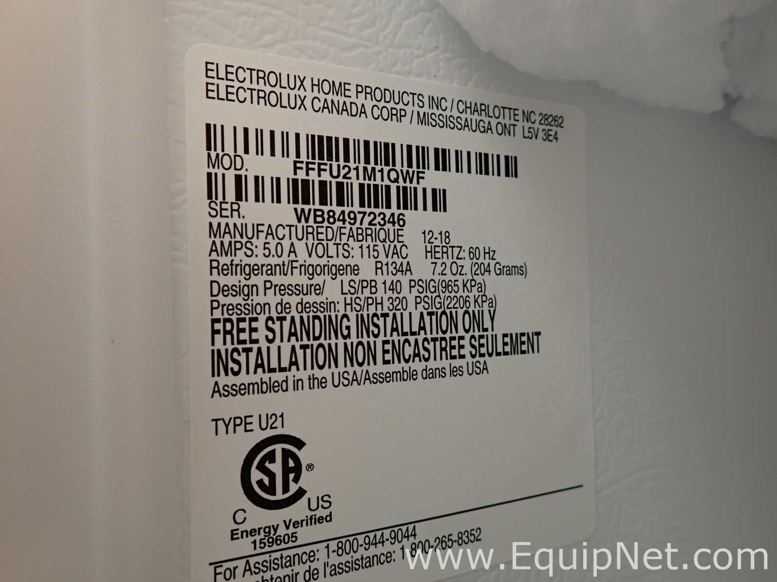 Congelador Frigidaire FFFU21M1QWF