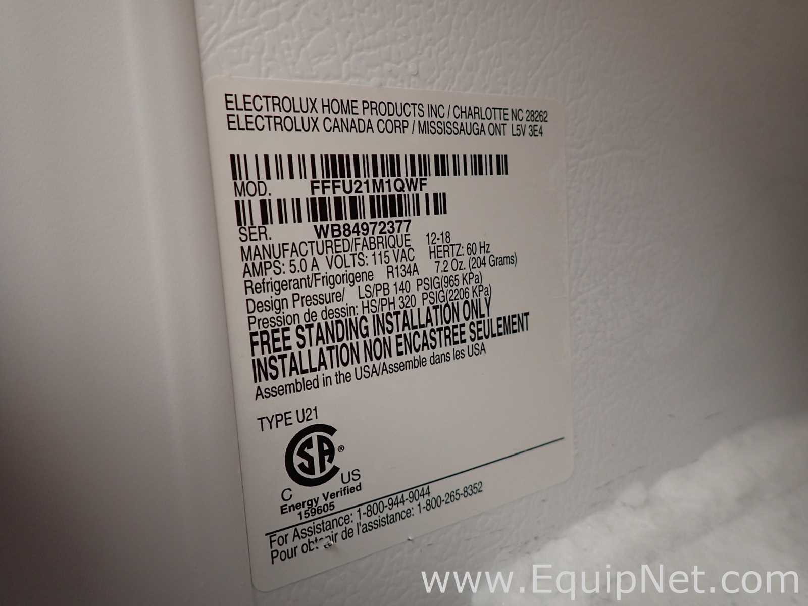 Congelador Frigidaire FFFU21M1QWF