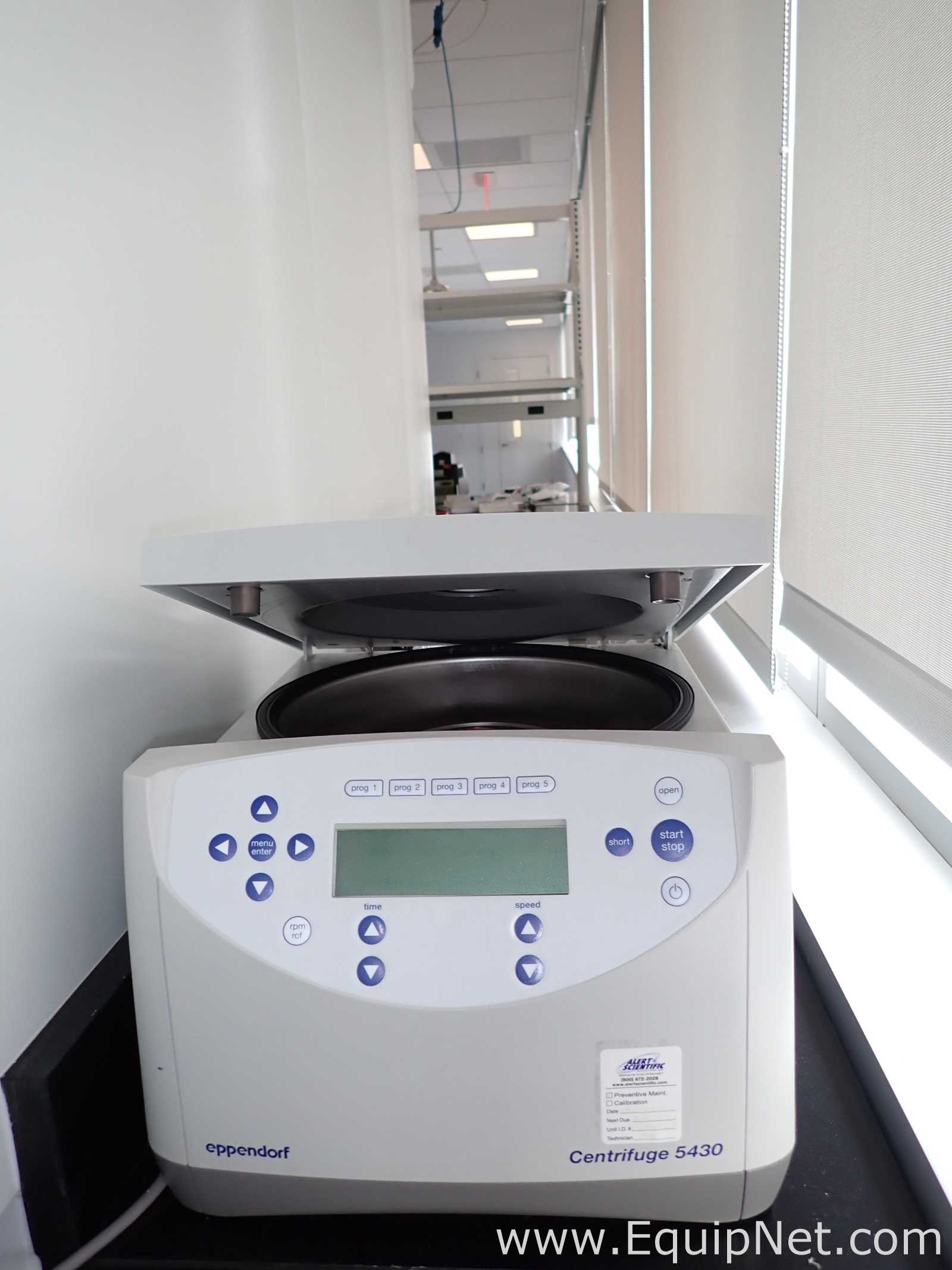 Centrífuga para laboratorio Eppendorf 5430