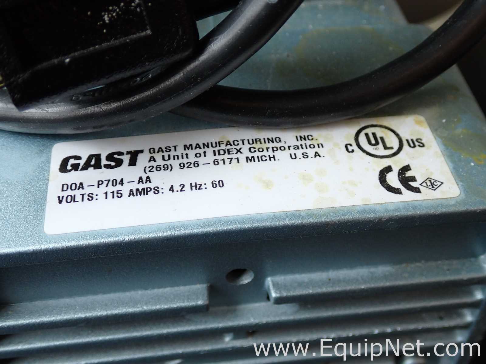 lote de  3 Bomba a Vácuo Gast DOA-P704-AA