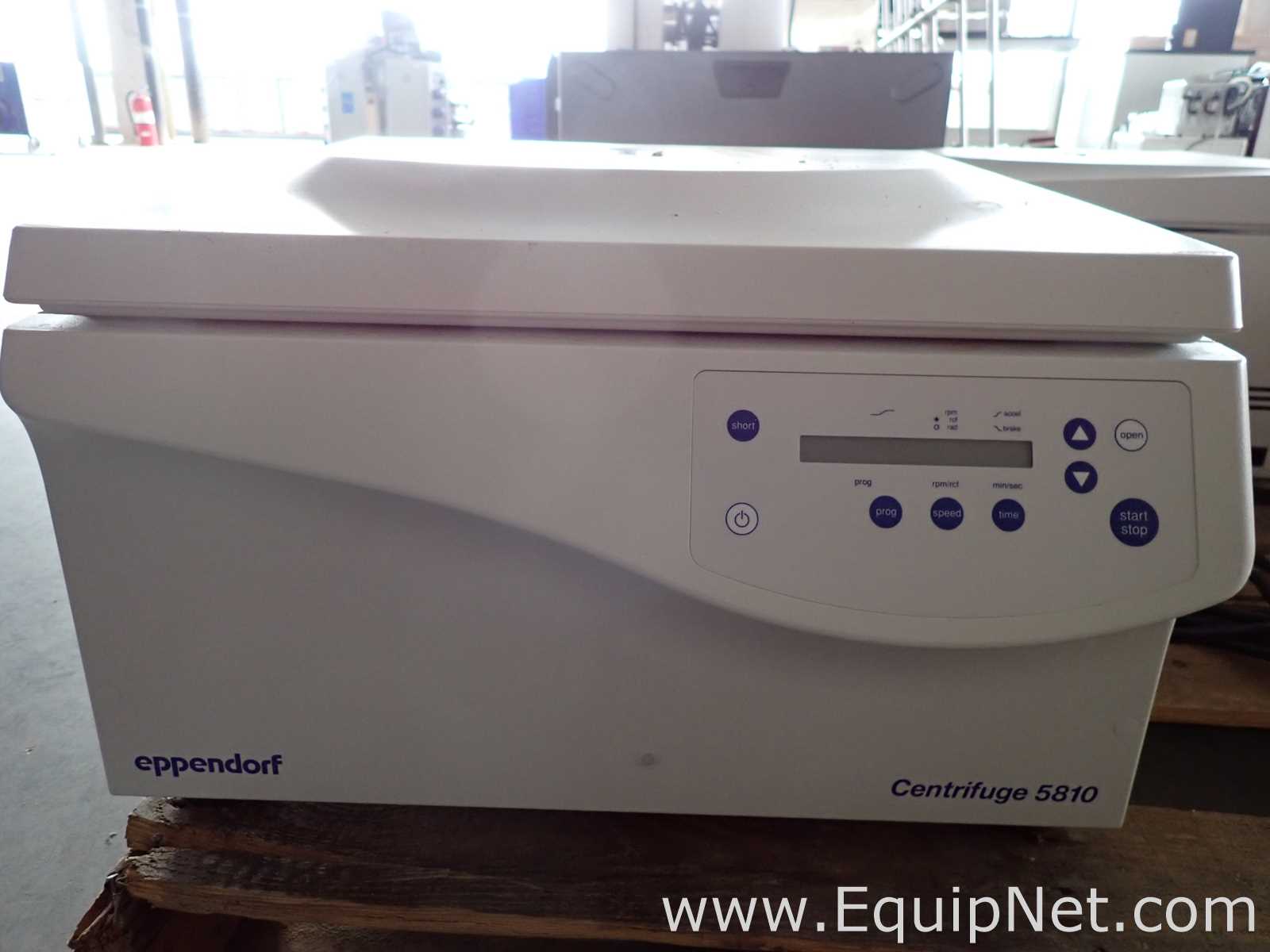 Eppendorf Centrifuge 5810 Benchtop Laboratory Centrifuge
