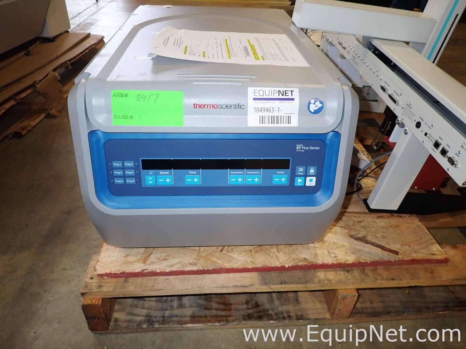Centrífuga para laboratorio Thermo Fisher Scientific Sorvall ST1R Plus-MD