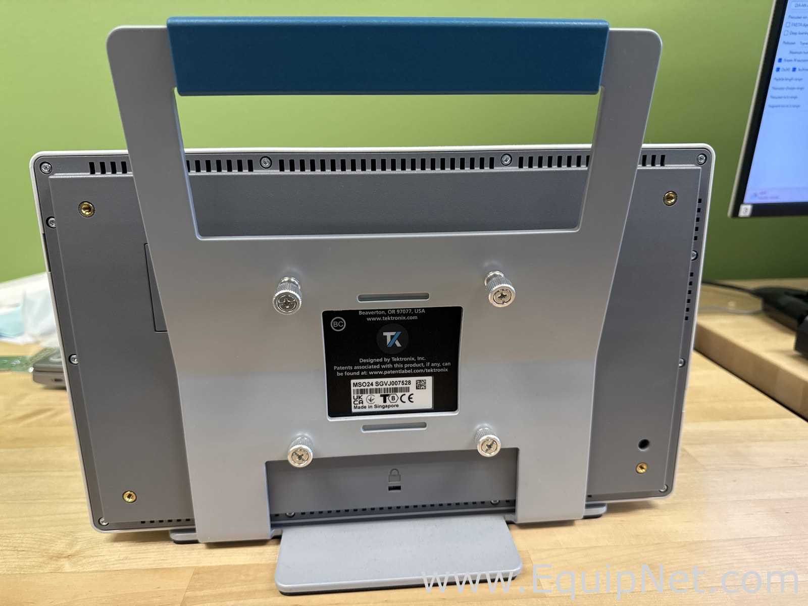 Tektronix Inc. Telethons oscilloscope MSO24 Oscilloscope