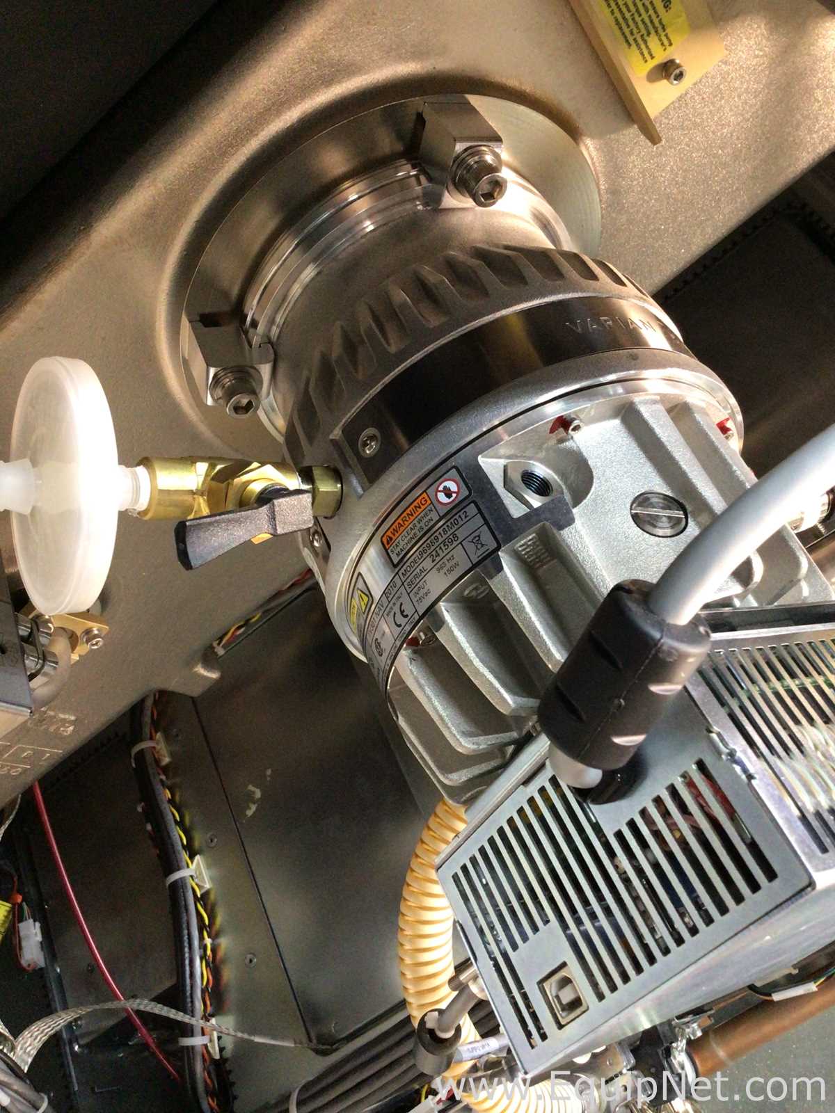Applied Biosystems AB SCIEX TOF/TOF 5800 Mass Spectrometers