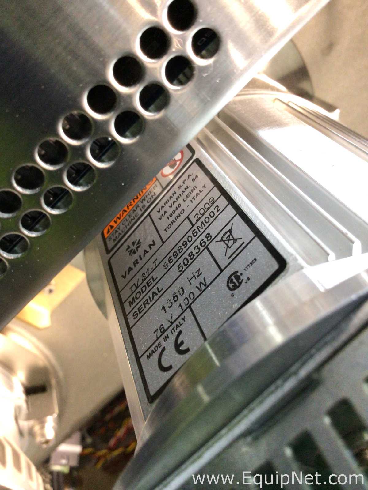 Applied Biosystems AB SCIEX TOF/TOF 5800 Mass Spectrometers