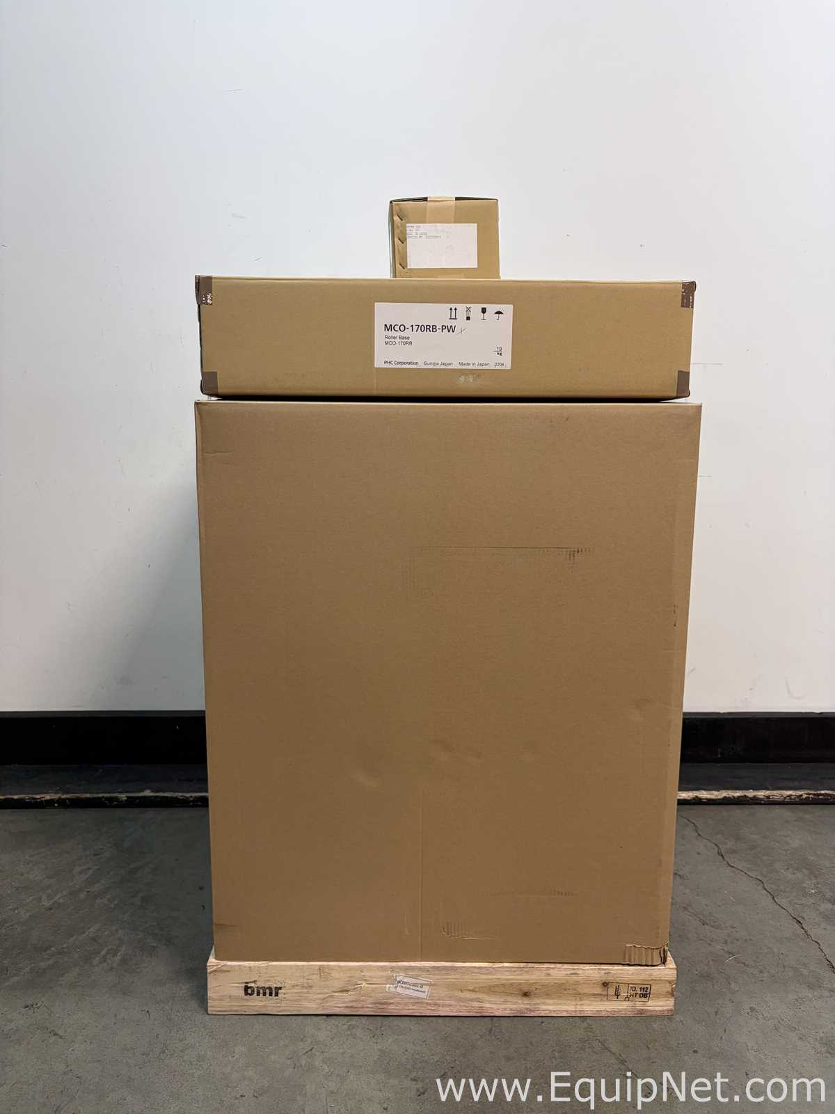 Unused PHCBI MCO-170AICUVL-PA 5.8 Cubic Foot Incubator