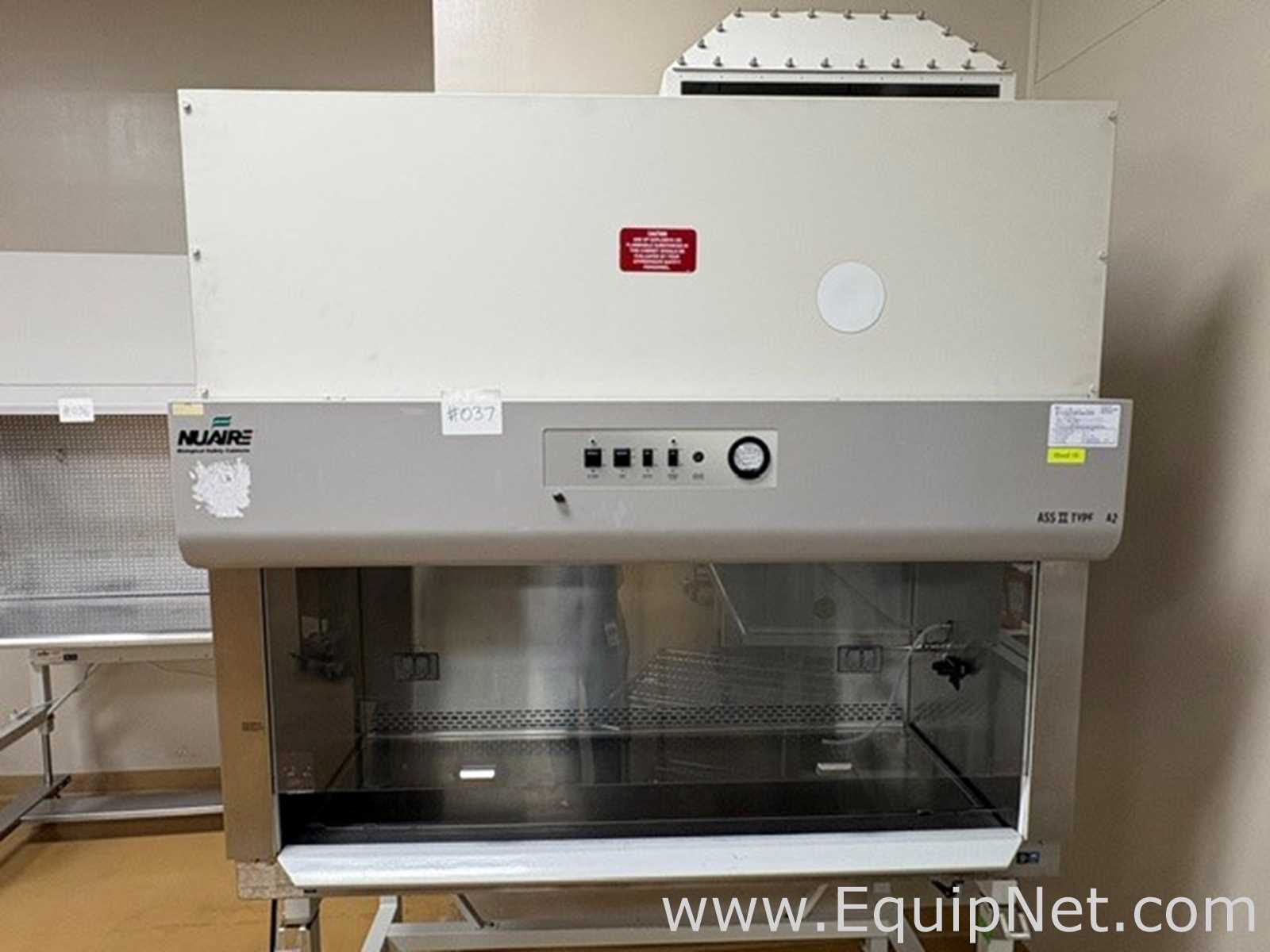 Nuaire NU-425-500 Class II, Type A2 Biological Safety Cabinet with Stand