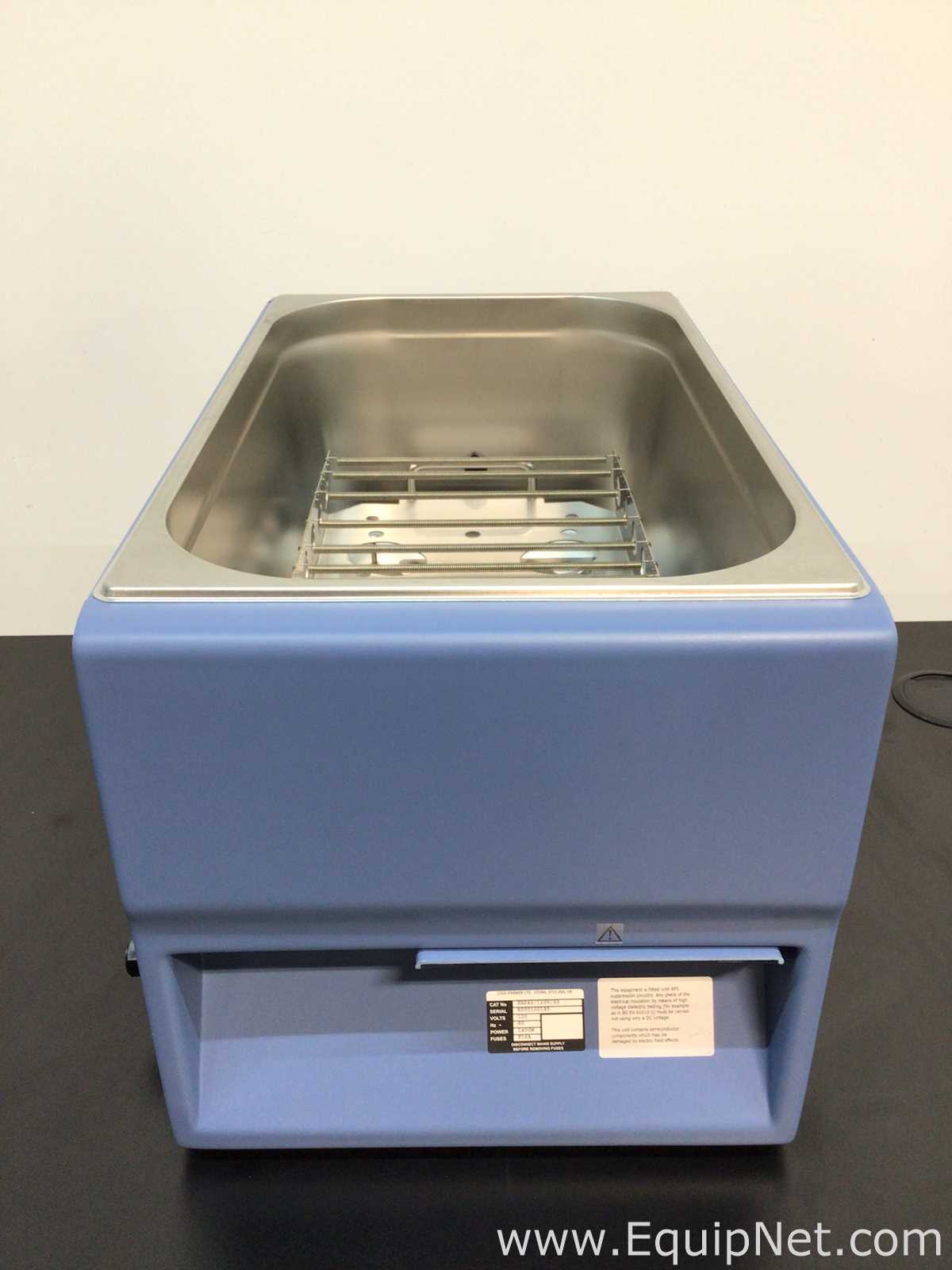 Baño María / Circulador Stuart Scientific  SBS40