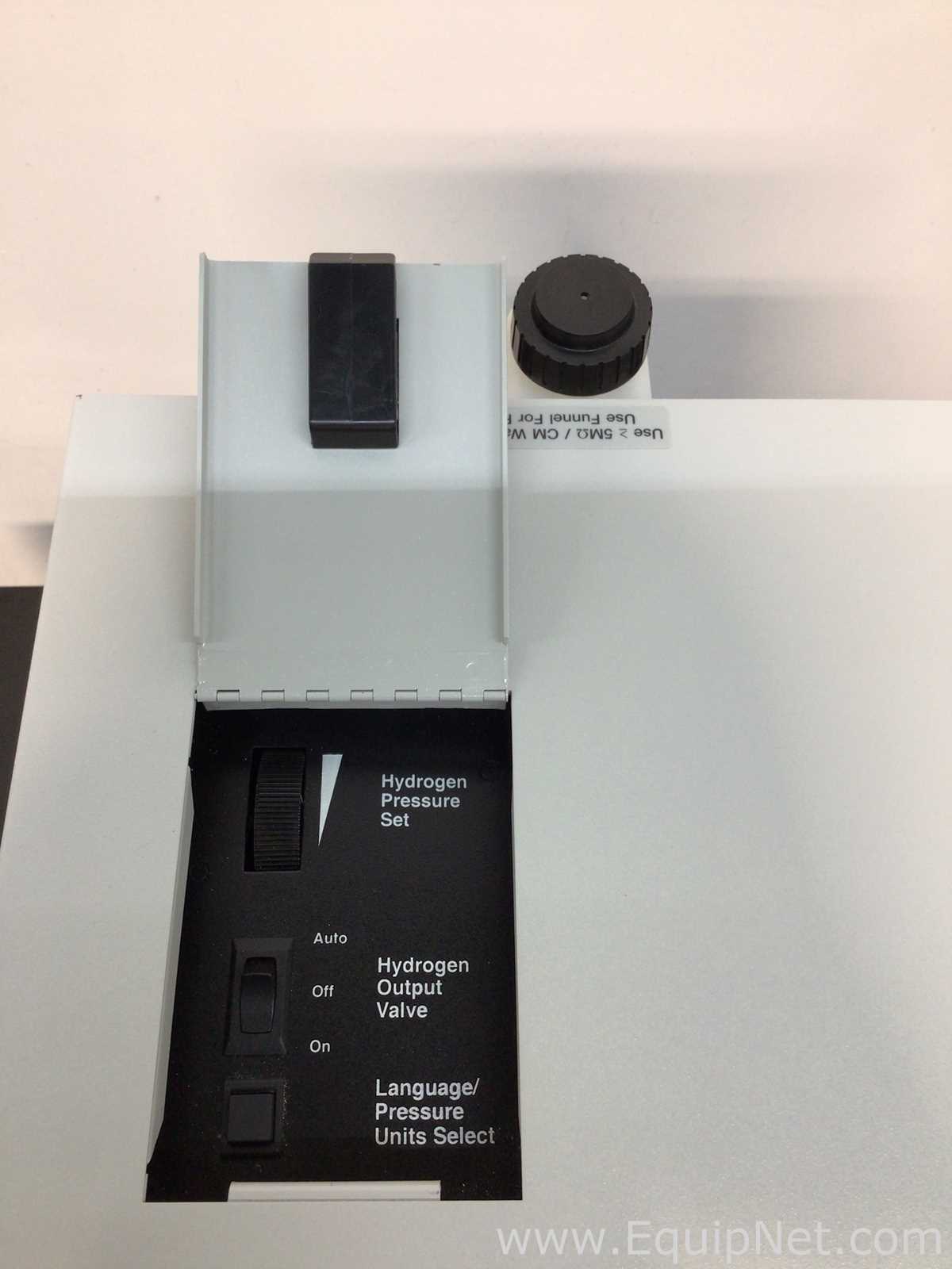 Parker Balston H2PD-300NA Hydrogen Generator