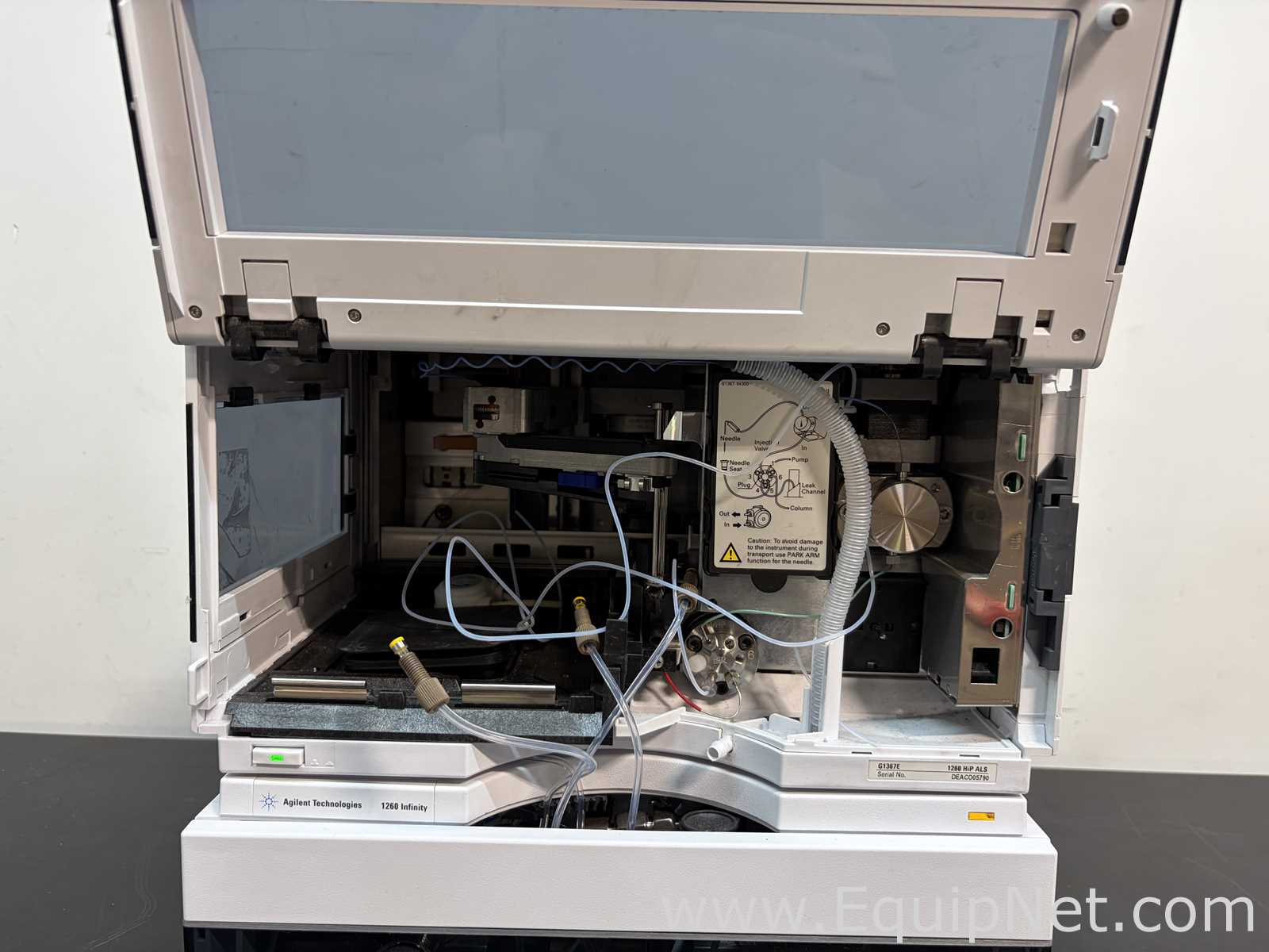 Agilent Technologies G1367E 1260 HiP ALS with G1312B 1260 Bin Pump HPLC Components