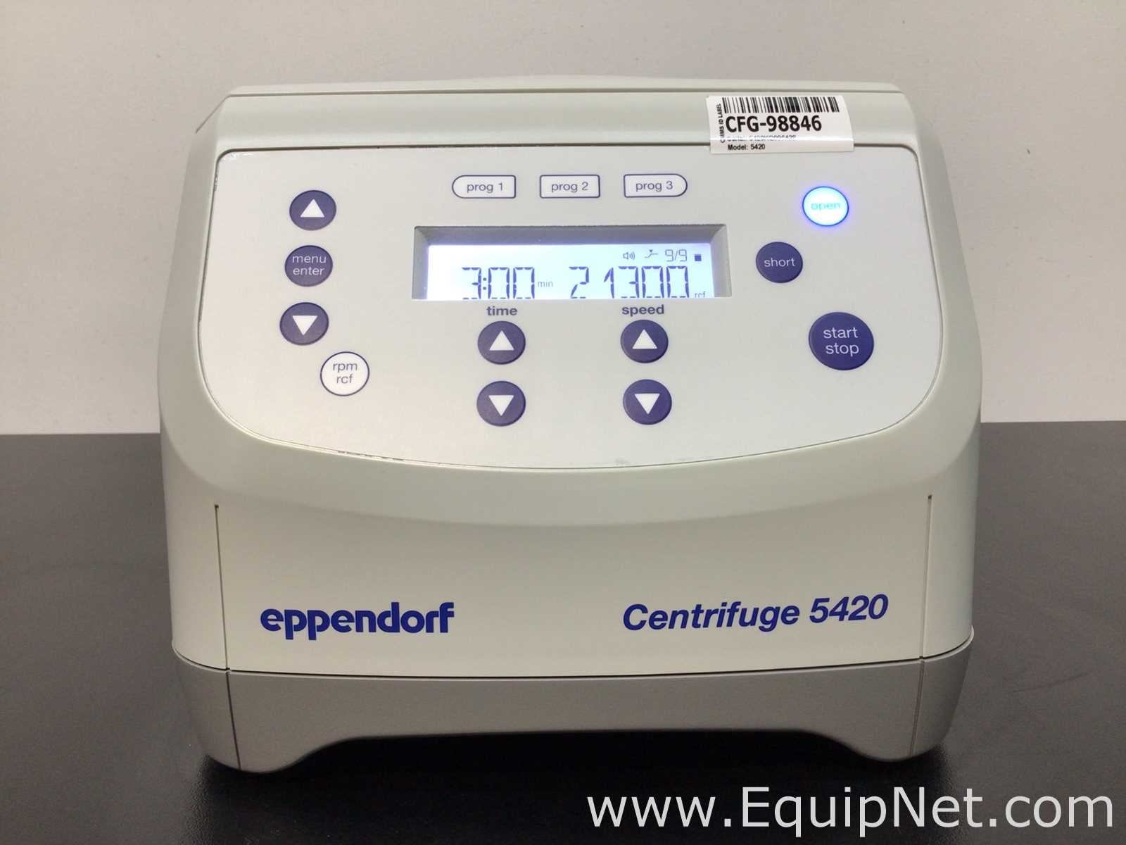Centrífuga para Laboratórios Eppendorf 5420