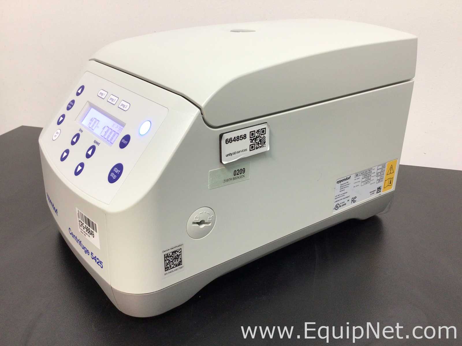 Centrífuga para Laboratórios Eppendorf 5425