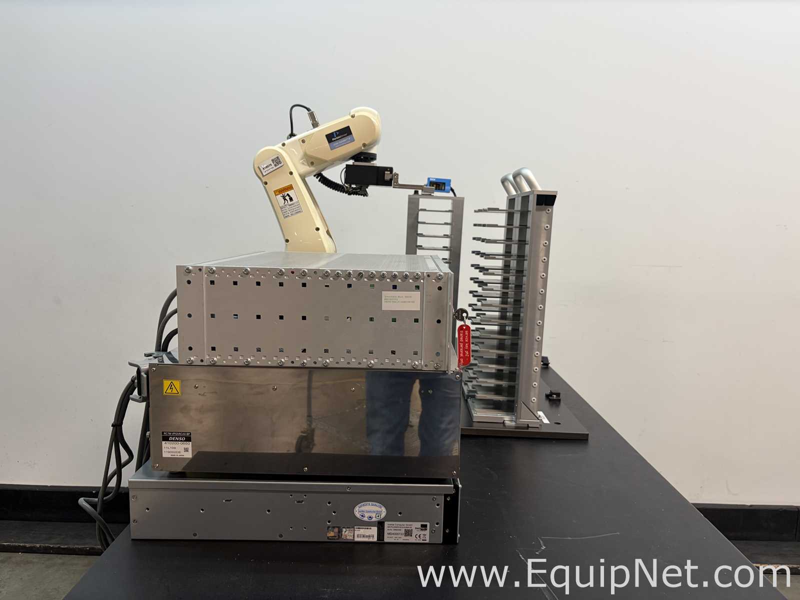 Perkin Elmer VP-5243E/GM Plate Handler II Automated Microplate Motion System