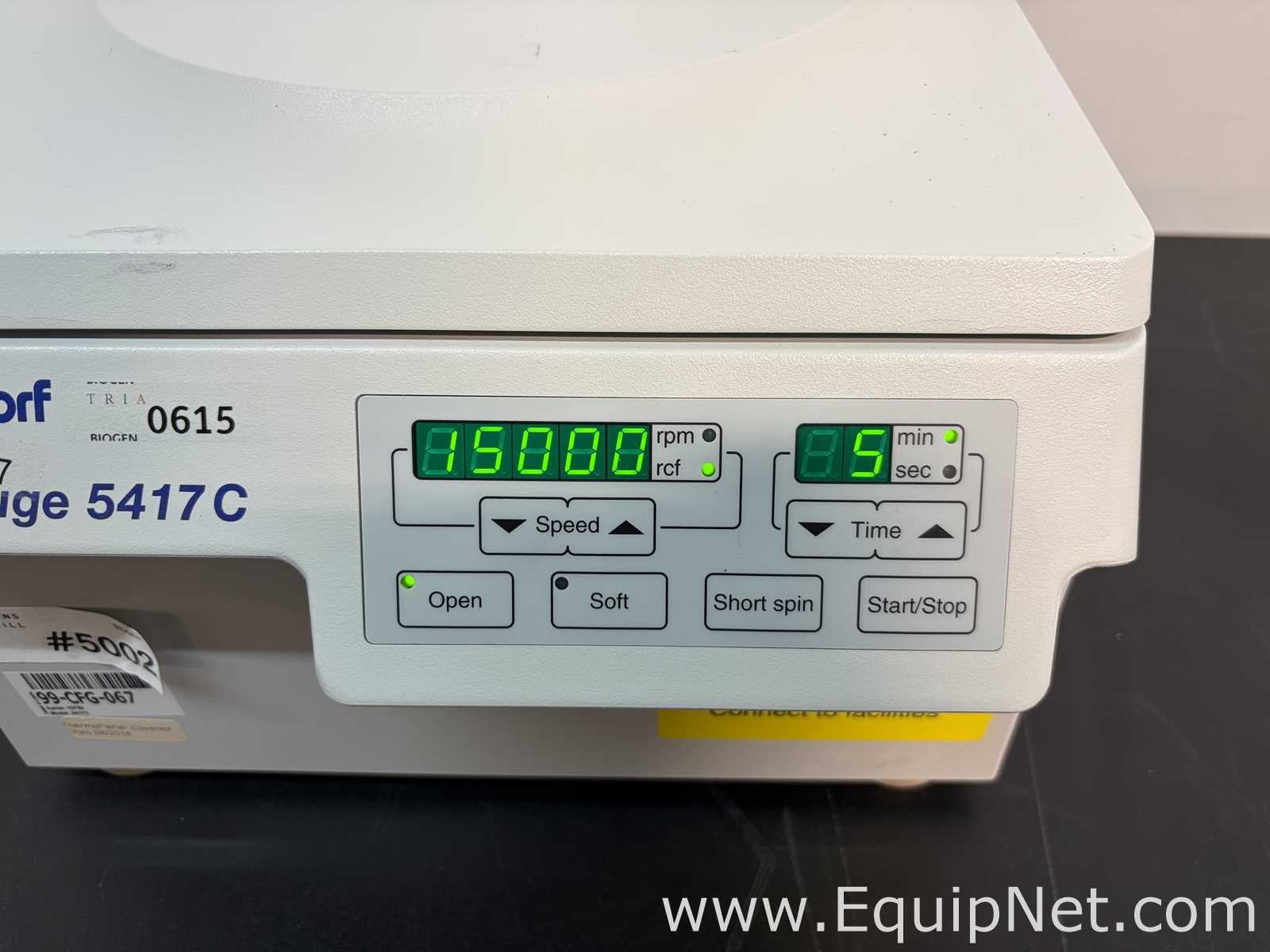 Centrífuga para Laboratórios Eppendorf 5417 C