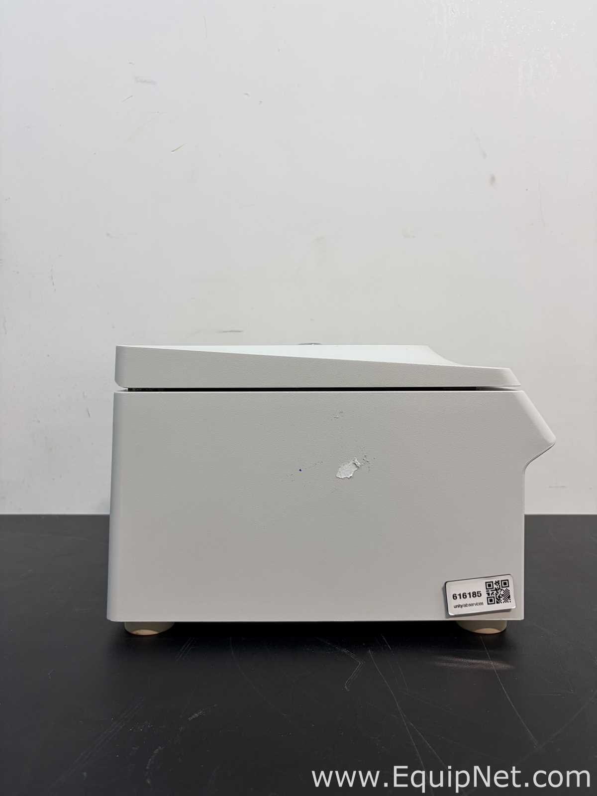 Centrífuga para Laboratórios Eppendorf 5417 C