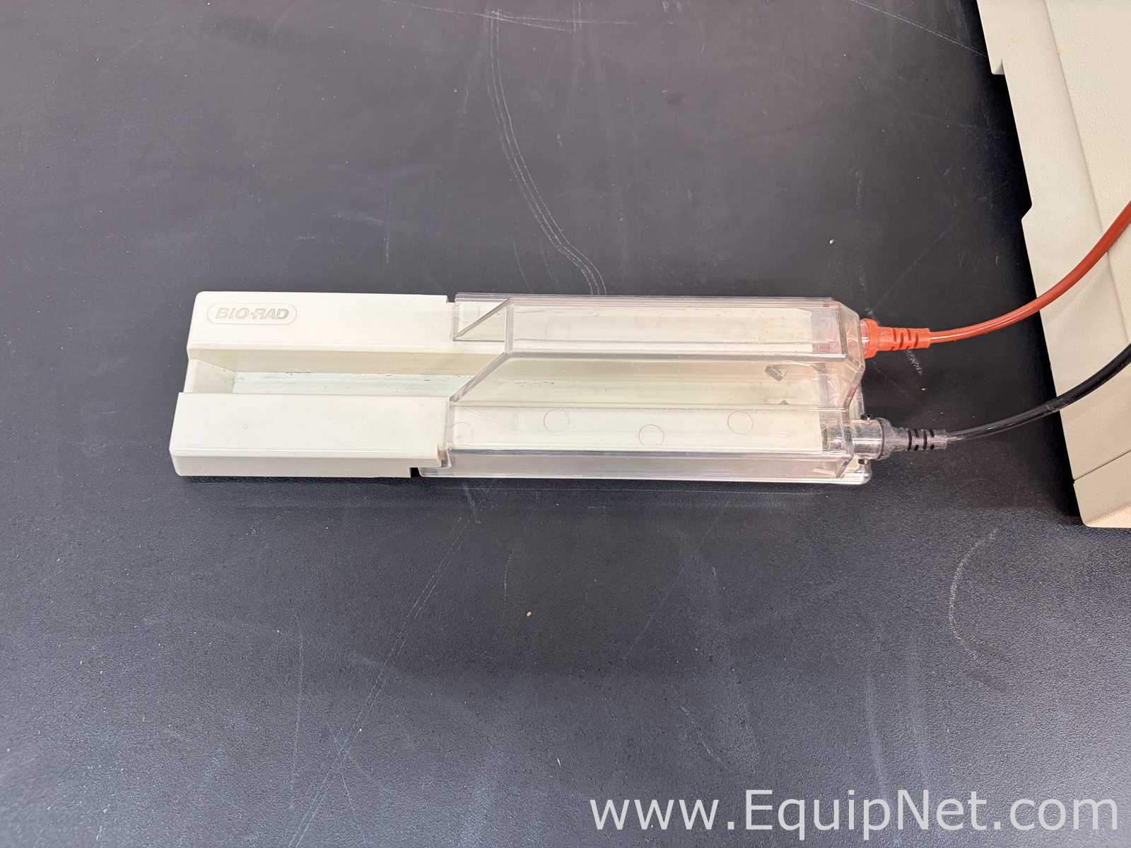 Bio-Rad Gene Pulser II Modular Electroporation System