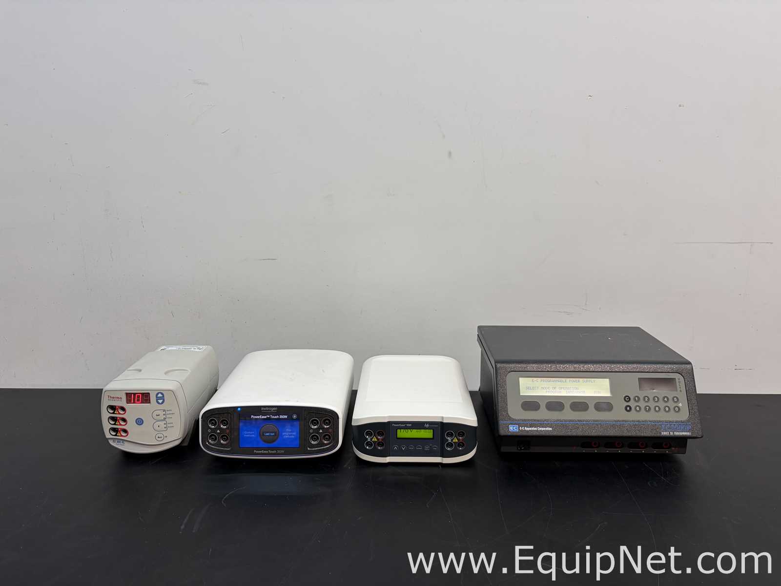 Lot of 4 Electrophoresis Power Supplies