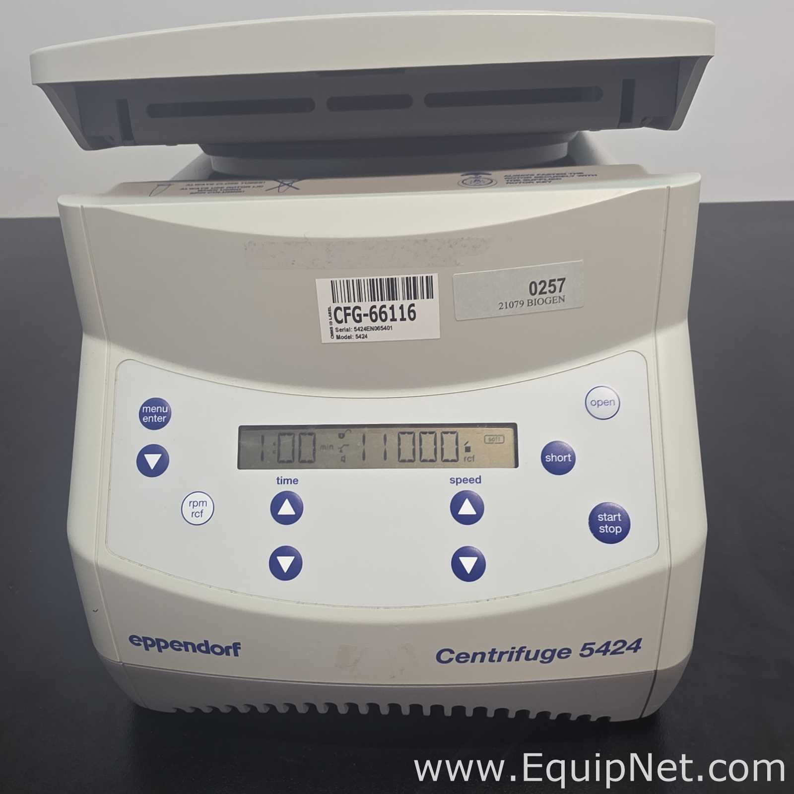 Centrífuga para Laboratórios Eppendorf Centrifuge 5424