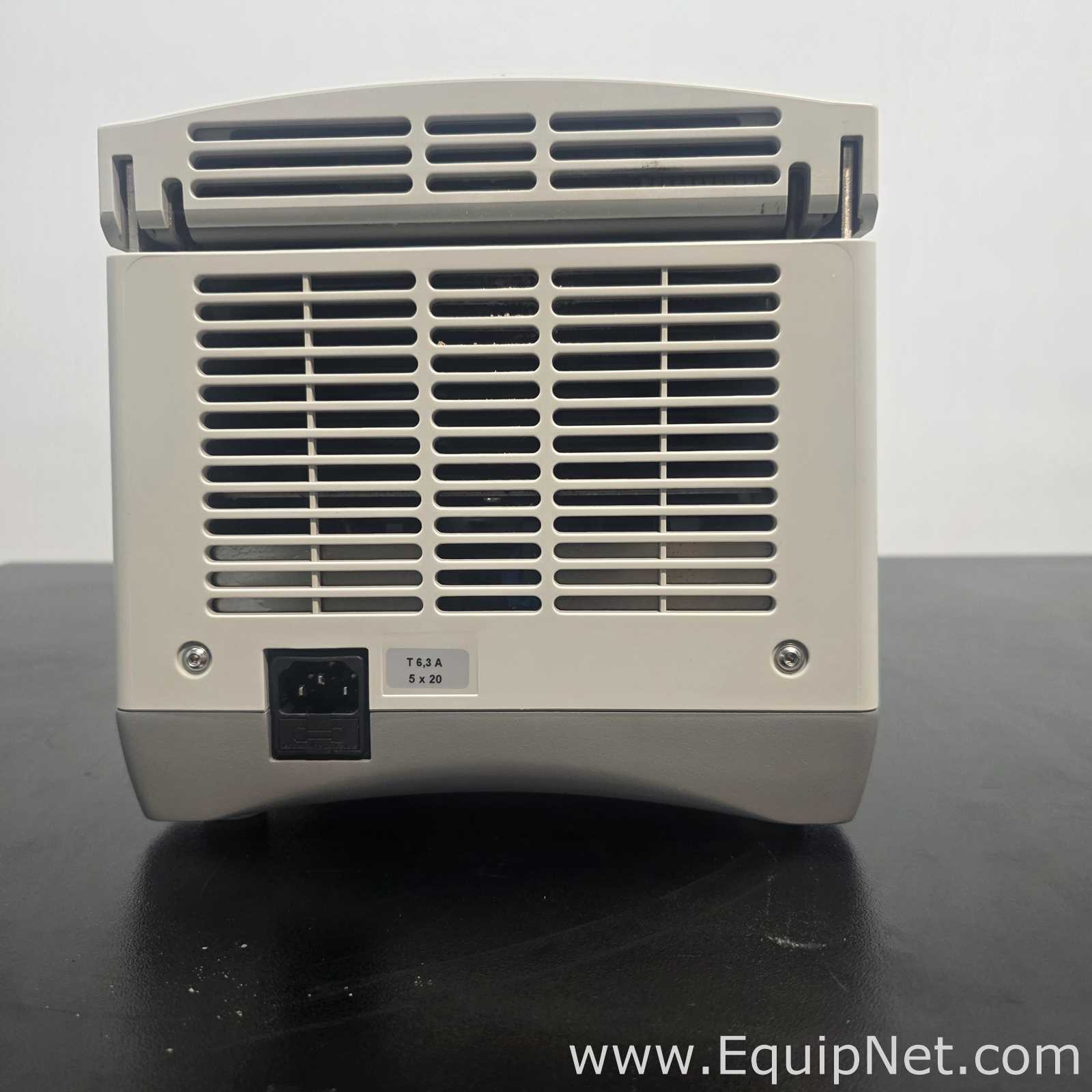 Centrífuga para Laboratórios Eppendorf Centrifuge 5424